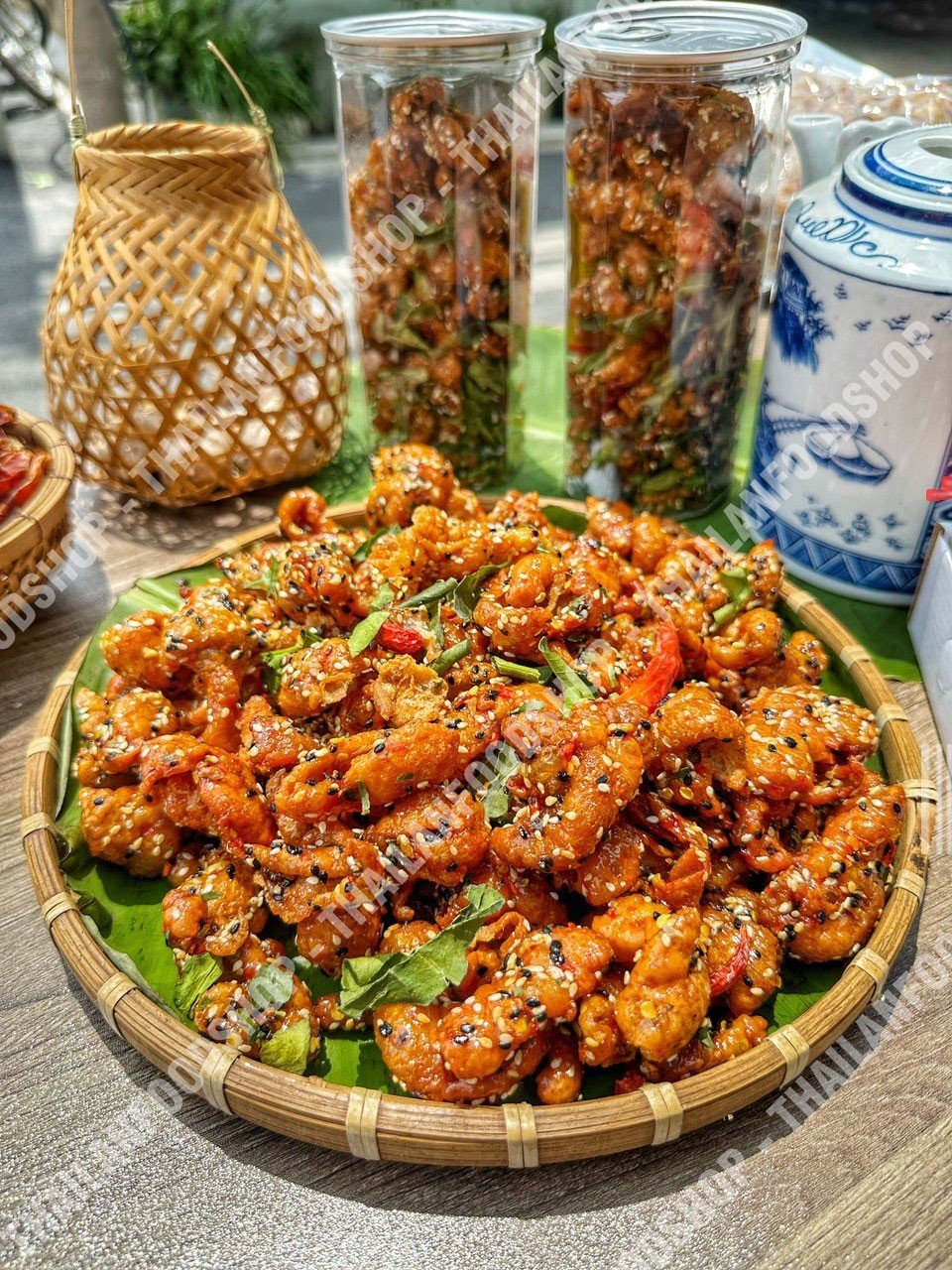 Da Gà Sấy Giòn Sốt Chanh Dây Lon 250Gram