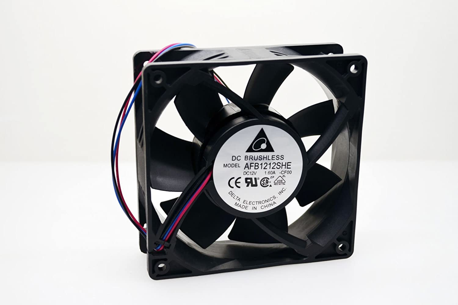 Quạt thùng máy 12cm nguồn 12v