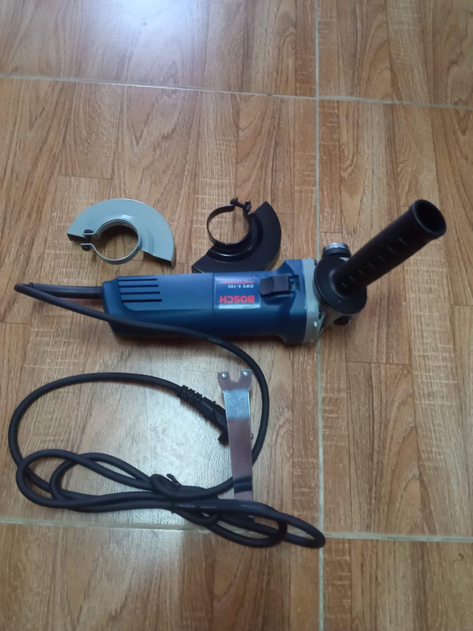 [HCM]Máy mài cầm tay Bossh GWS 6-100