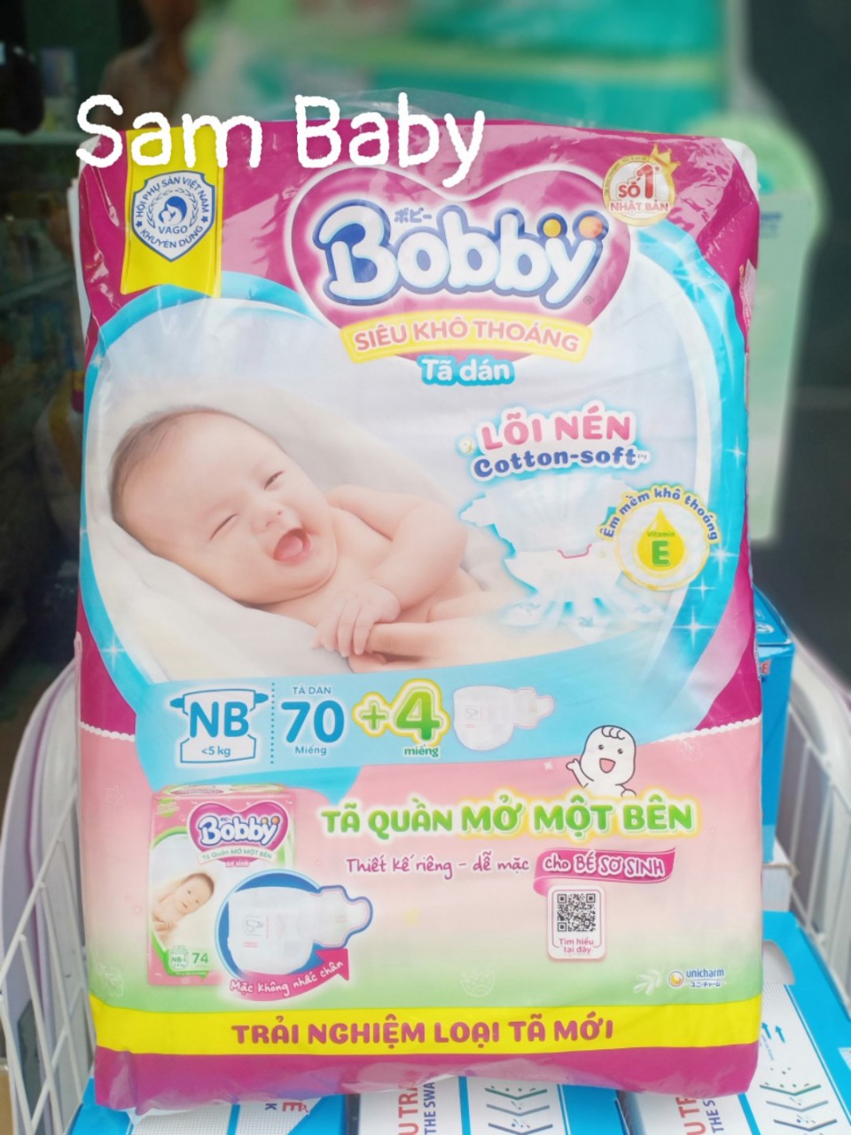Tã Dán sơ sinh Bobby XS70/S54 tặng 4 miếng