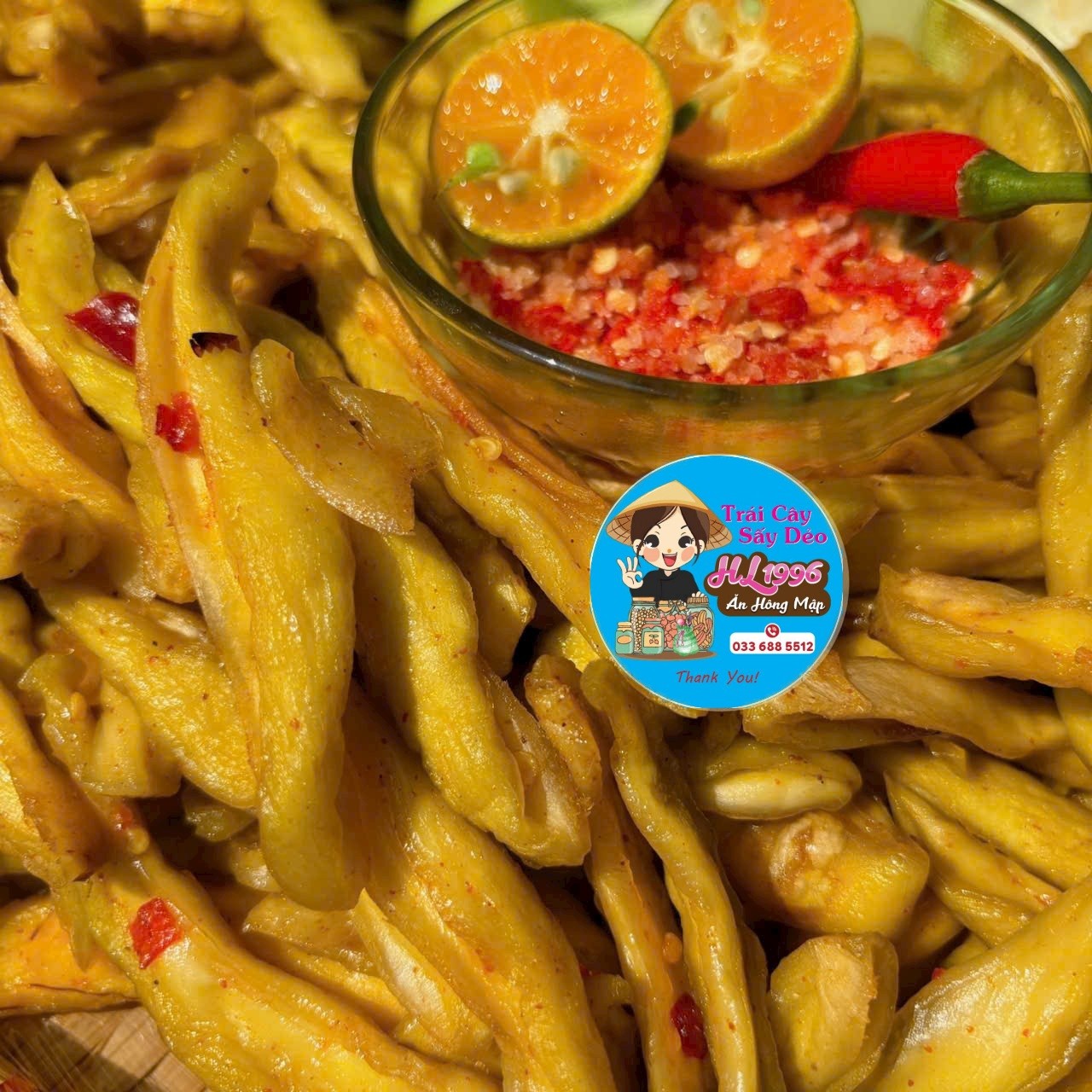 Xoài non sấy dẻo ô mai muối ớt