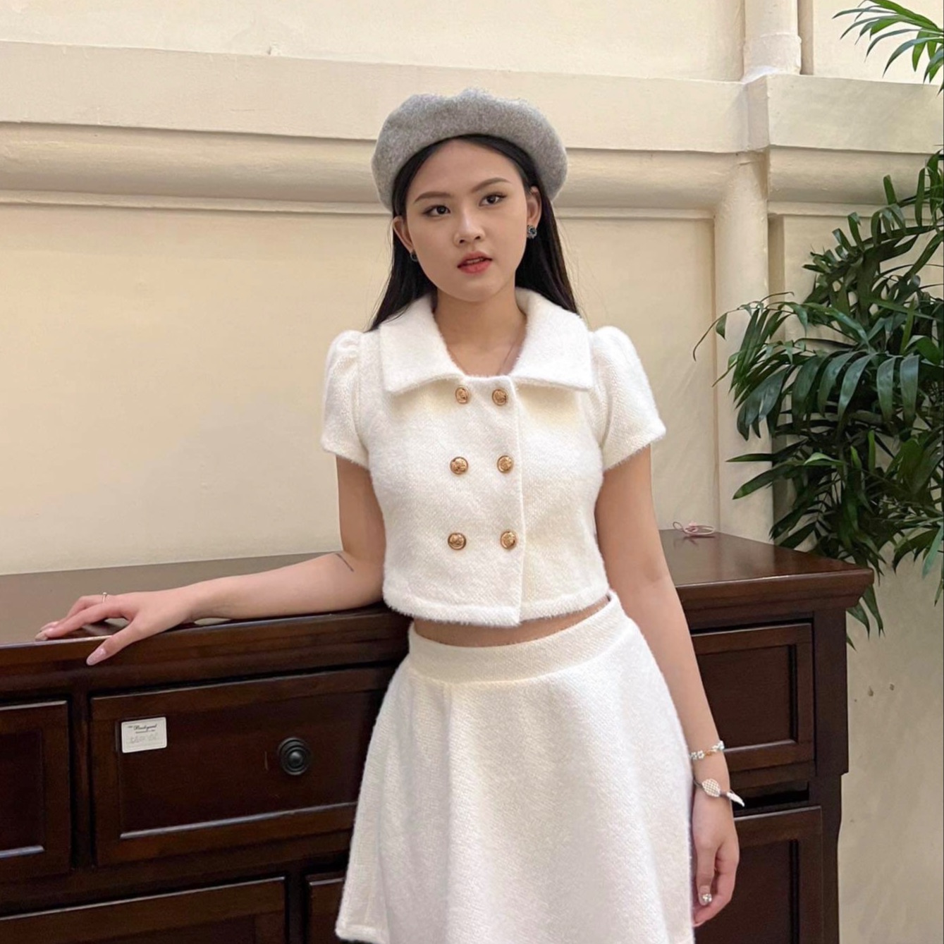 Áo len lông thỏ ngắn tay_Rina Top_PLUMBUM