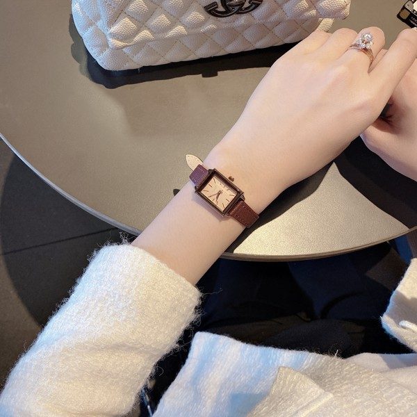 Đồng hồ nữ Julius Hàn Quốc JA-787 dây da
