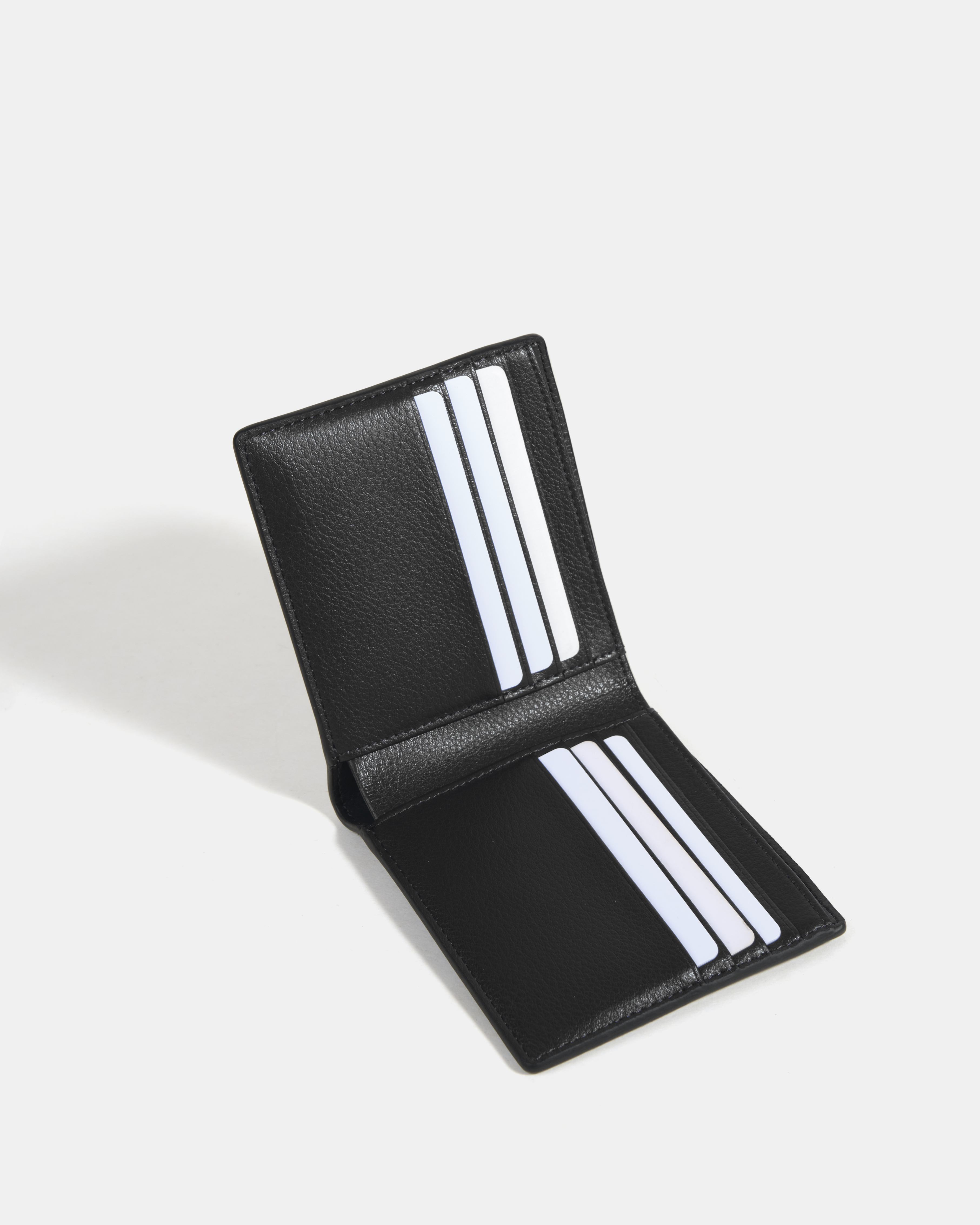 Ví Da Nam Gập Đôi Leonardo Bifold Audrey Wallet, Da Microfiber bền bỉ