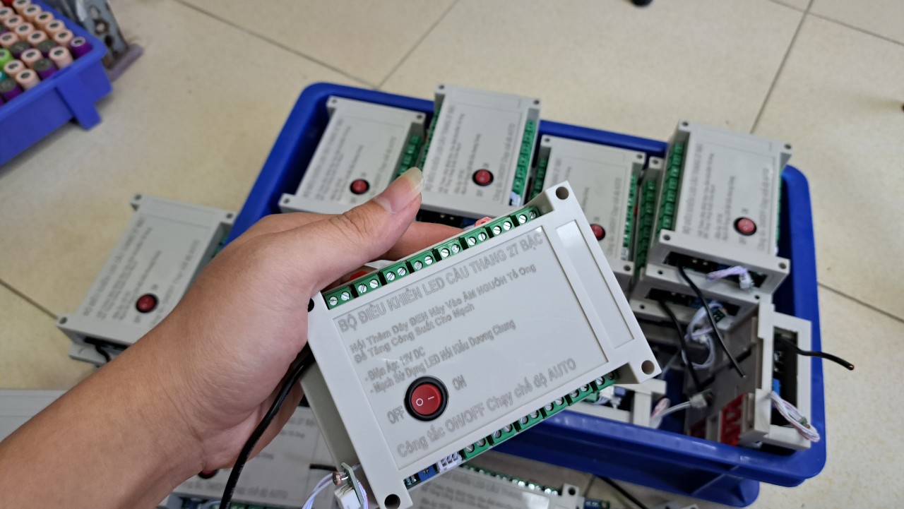 Mạch cầu thang bản mới nhất 2023