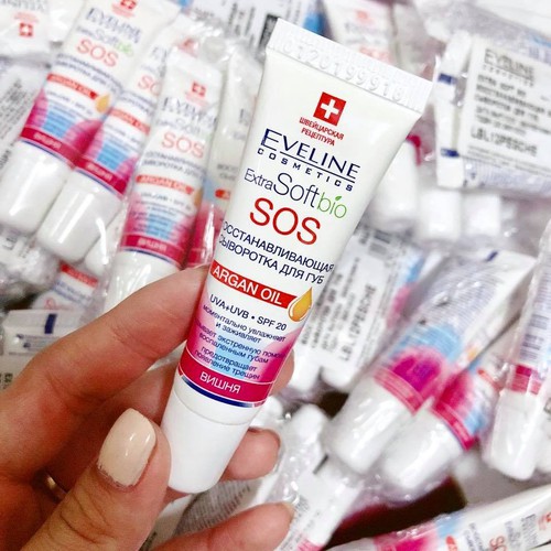 Son Dưỡng Môi Eveline SOS phục hồi và chăm sóc môi sau phun săm