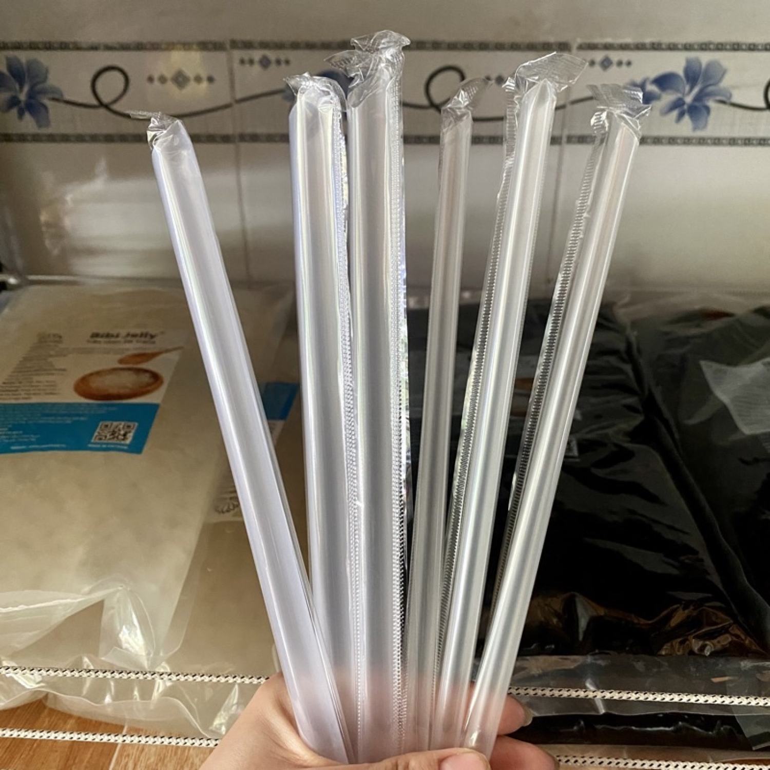 Ống Hút Có Màng Bọc Phi 8, Phi 12 Bịch 500g
