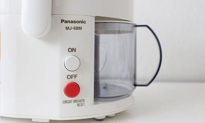 Máy ép trái cây Panasonic MJ-68MWRA
