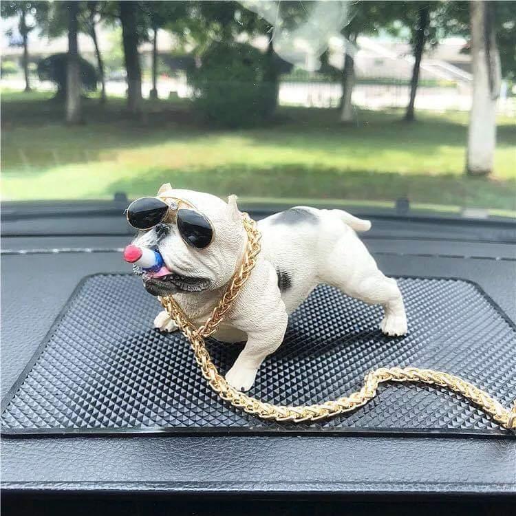 Chó pitbull trang trí taplo siêu ngầu siêu bảnh