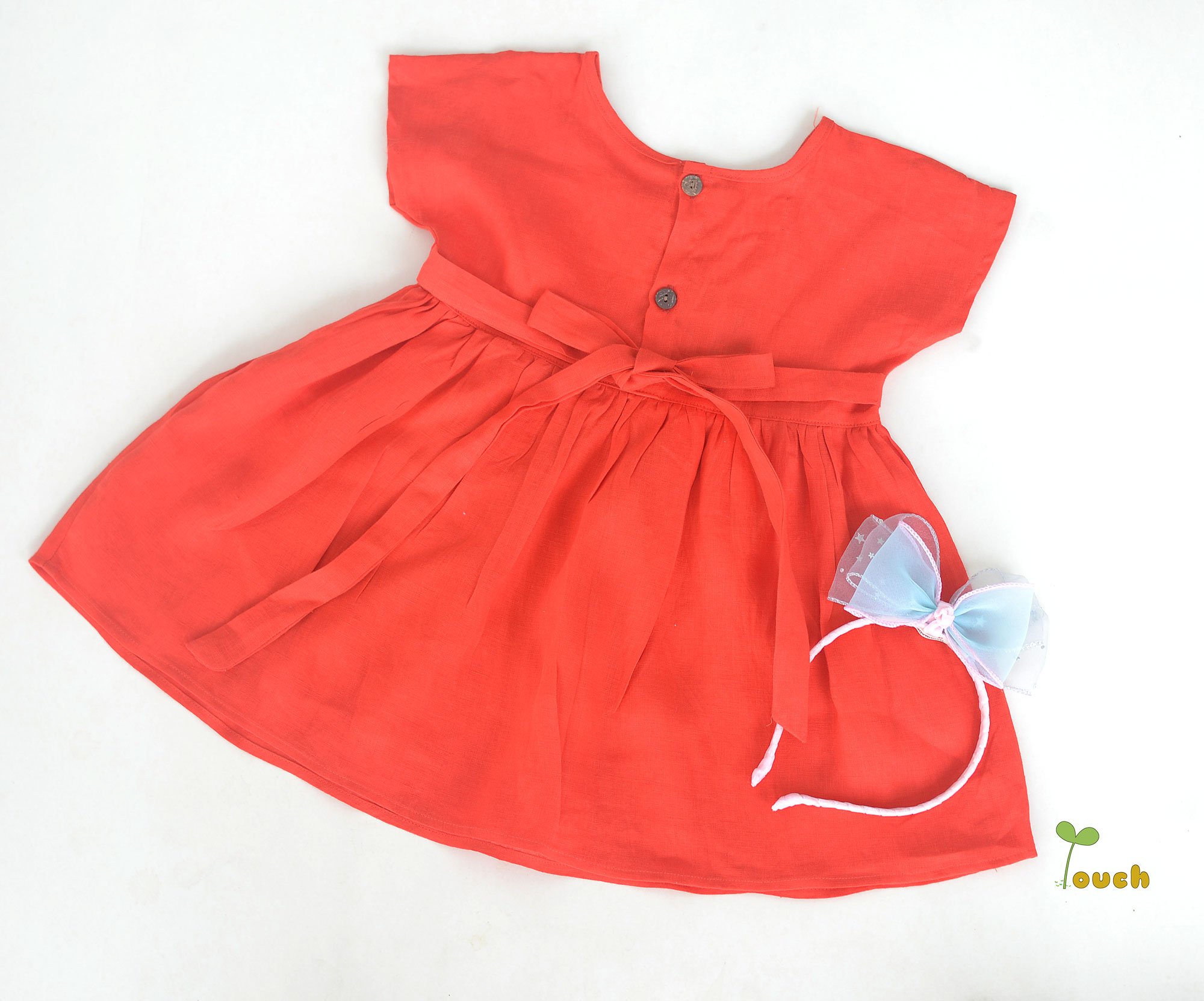 Đầm Linen Đỏ Thêu Tay Touch