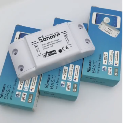 Công tắc điều khiển từ xa qua wifi 3G 4G bằng điện thoại Smart life, công tắc wifi, công tắc hẹn giờ, ổ cắm hẹn giờCông Tắc Thông Minh Sonoff Basic - Hỗ trợ điều khiển qua điện thoại, giọng nói ( Alexa , Google Home)