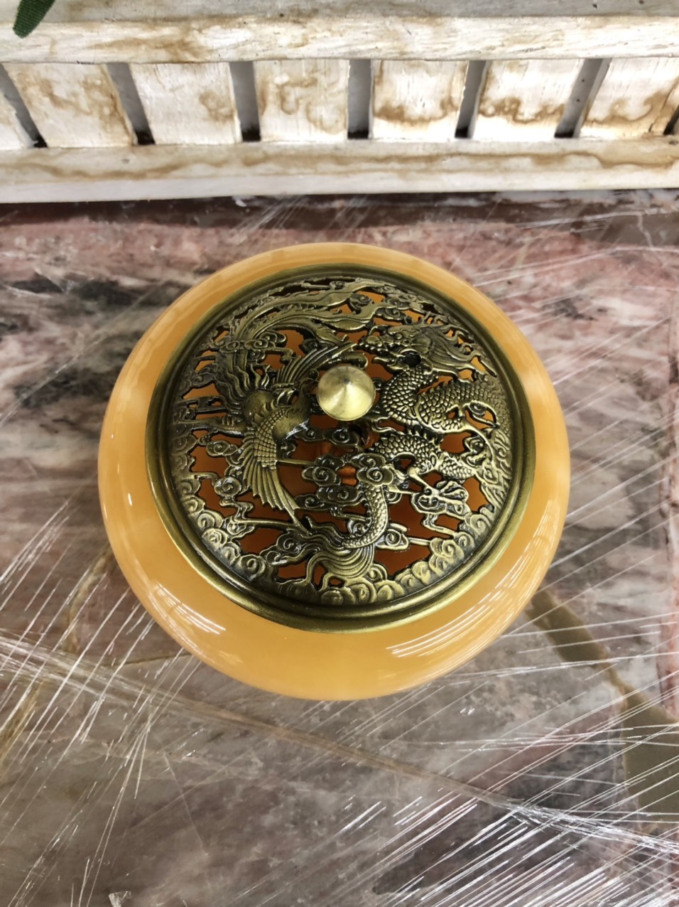 Lư xông trầm hương, hủ đỉnh đốt nhang, trầm hương đá ngọc hoàng long - Cao 6 cm