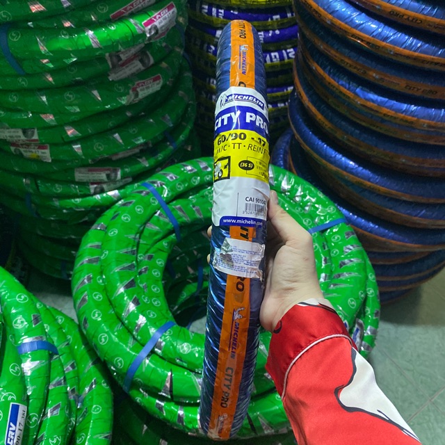 Vỏ michelin 60/90-17 city pro