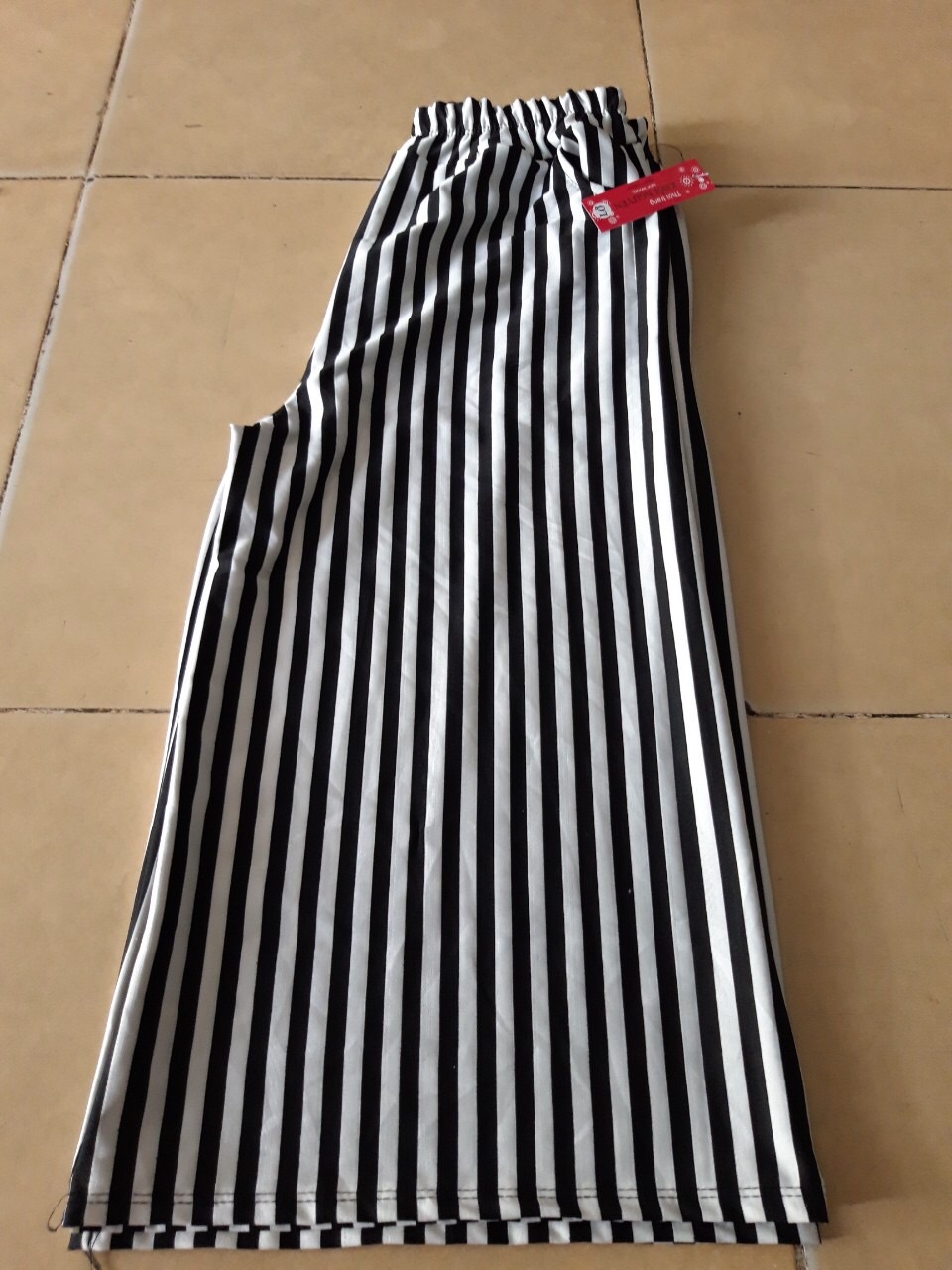 [HCM]Quần lửng sọc ống rộng(size 40-60kg)