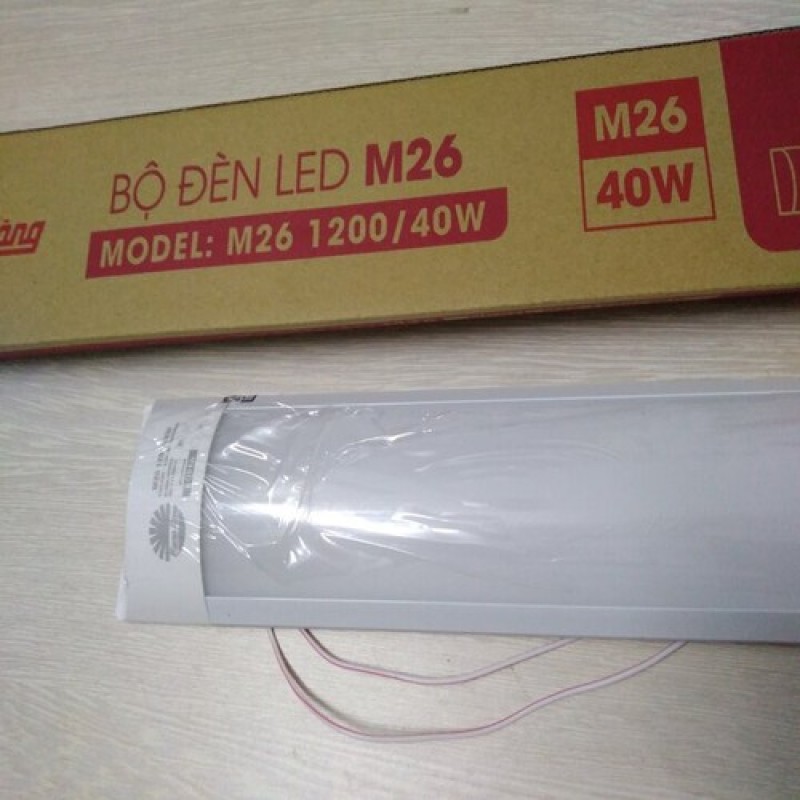 Bộ đèn LED  bán nguyệt M26 - 40W Rạng Đông Model: M26 1200/40W 6500K