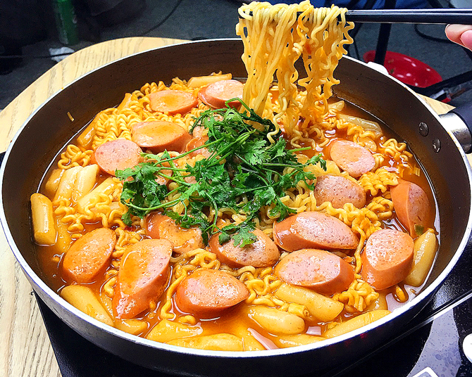 1KG BÁNH GẠO XANH HÀN QUỐC