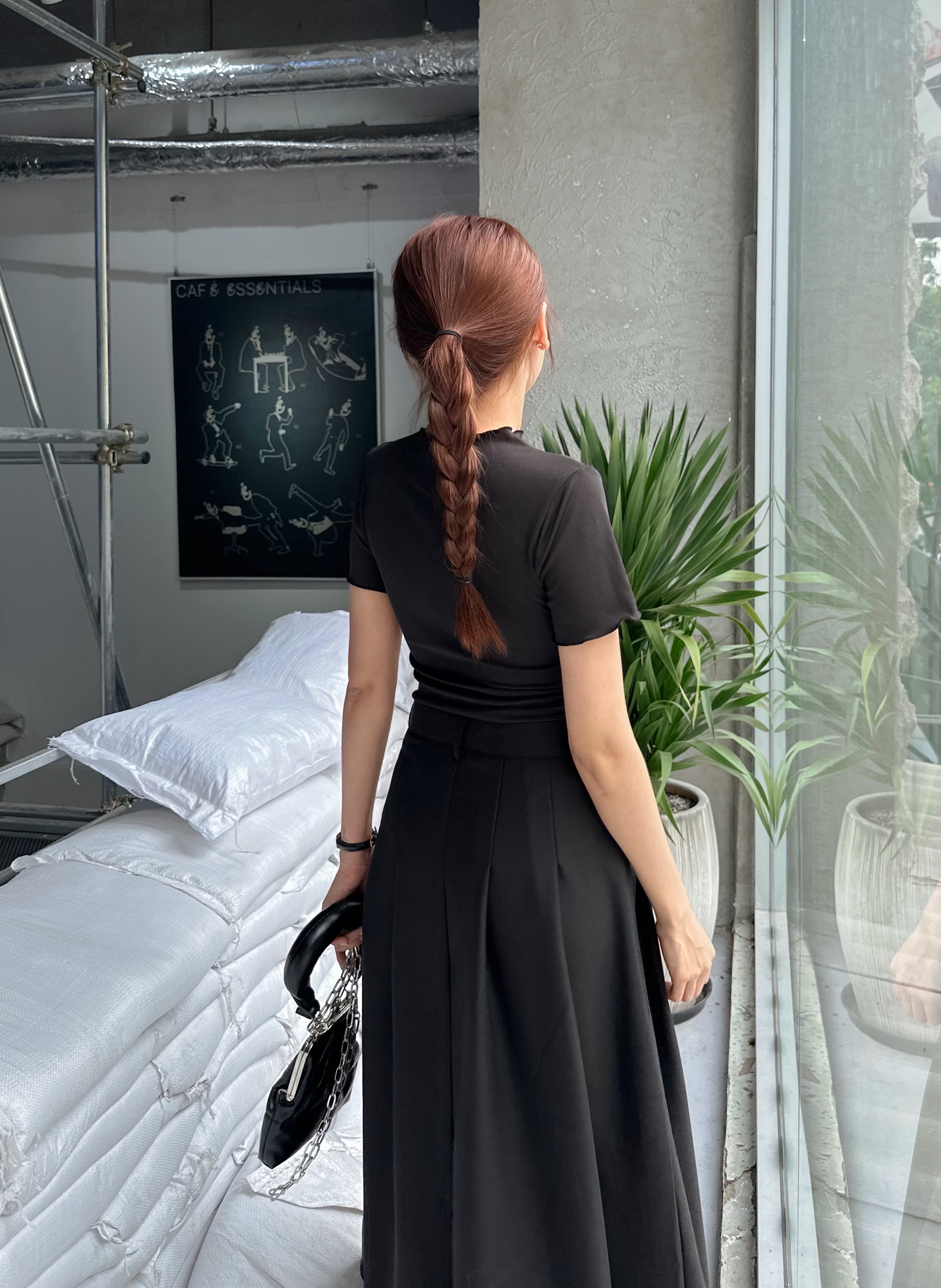 Áo thun ôm baby tee cuốn biên hack eo - 𝐂𝐚𝐦𝐢 𝐓𝐞𝐞