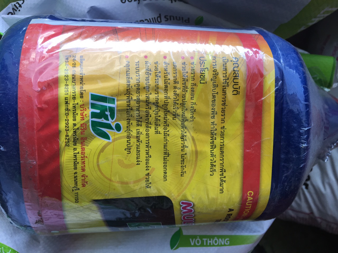 Phân bón lá vitamin B1 thái can 4 lít