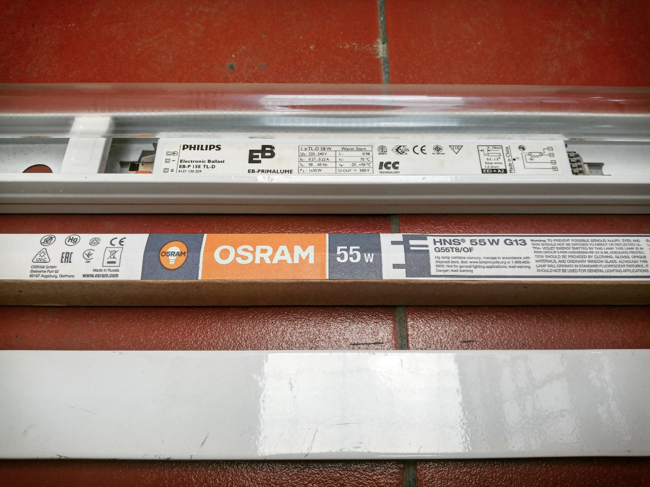 (SALE) Bộ máng đèn UV diệt khuẩn 55W hãng OSRAM