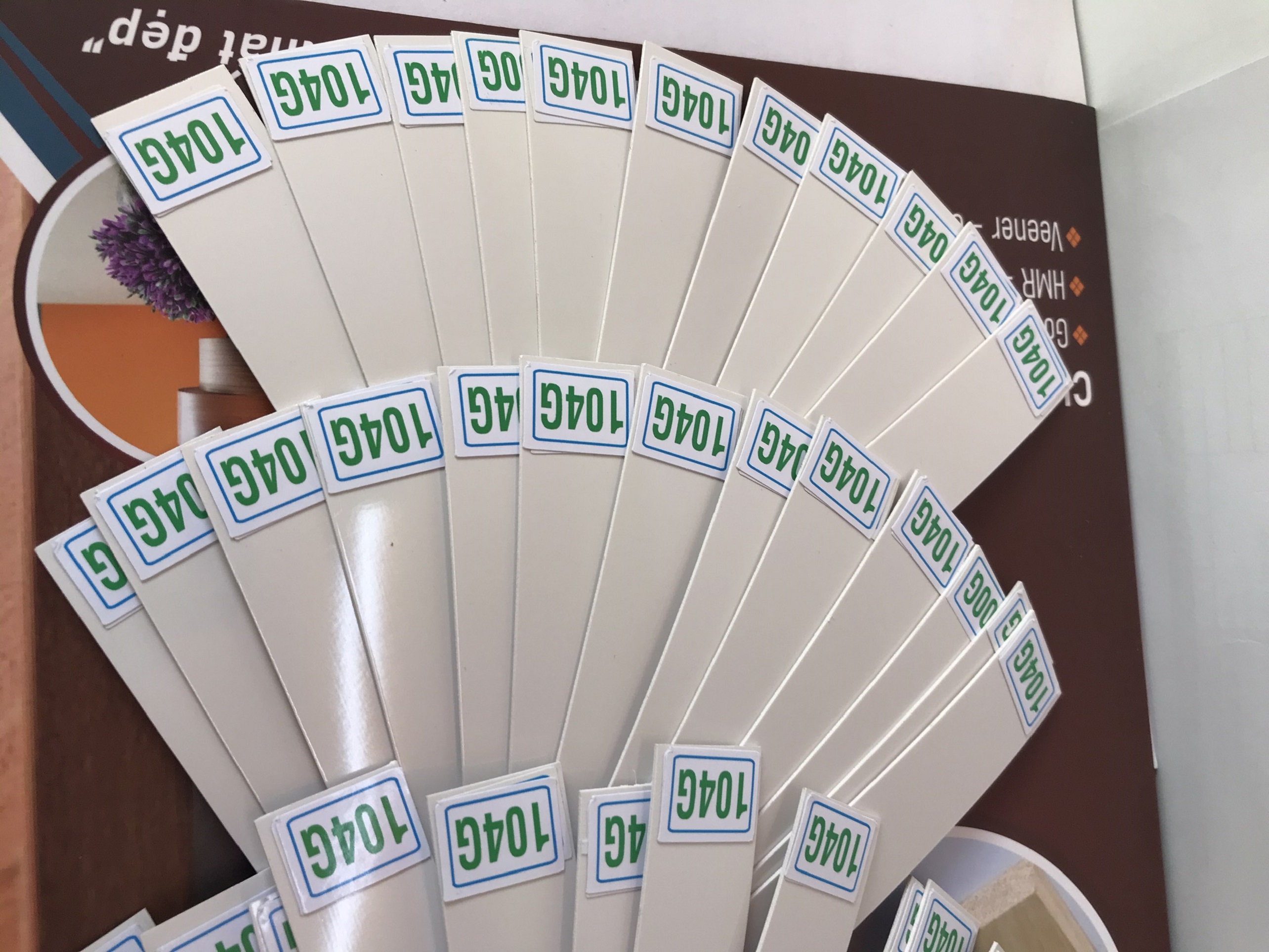 [HCM]MÃ 104G LG  NẸP CHỈ NHỰA DÁN CẠNH GỖ PVC 21MM DÙNG THI CÔNG NỘI THẤT VIỀN CẠNH GỖ NẸP GÓC