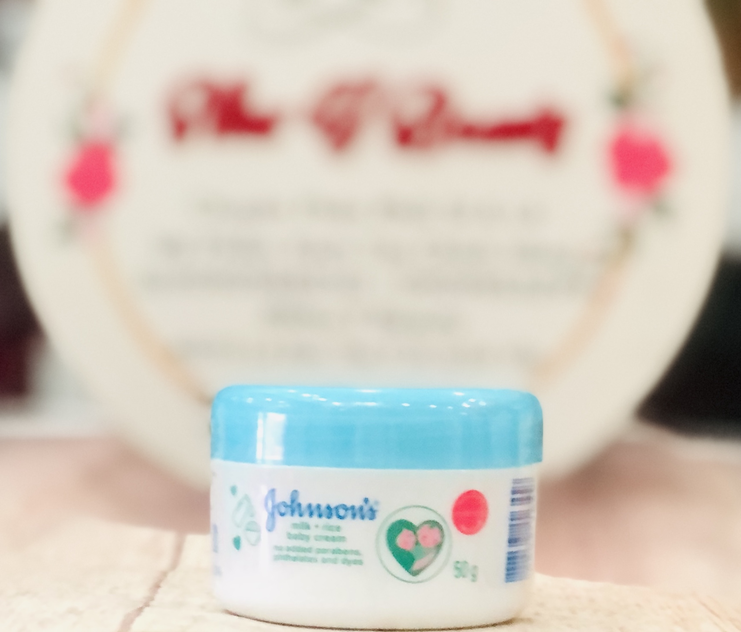 Kem Dưỡng Ẩm Cho Bé Johnson's Baby 50g
