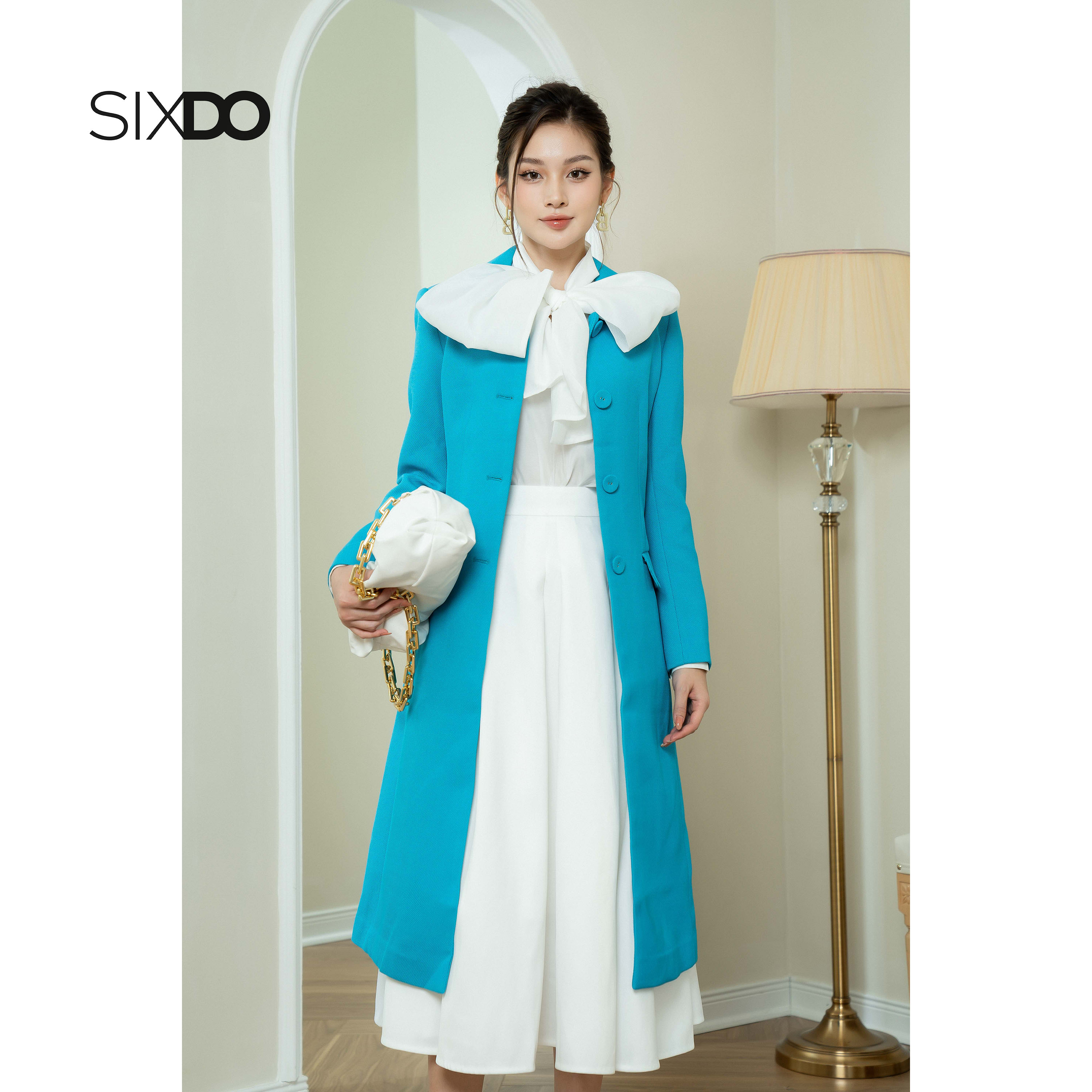 Áo mangto nữ xanh dệt thoi SIXDO (Sky Long Woven Coat)