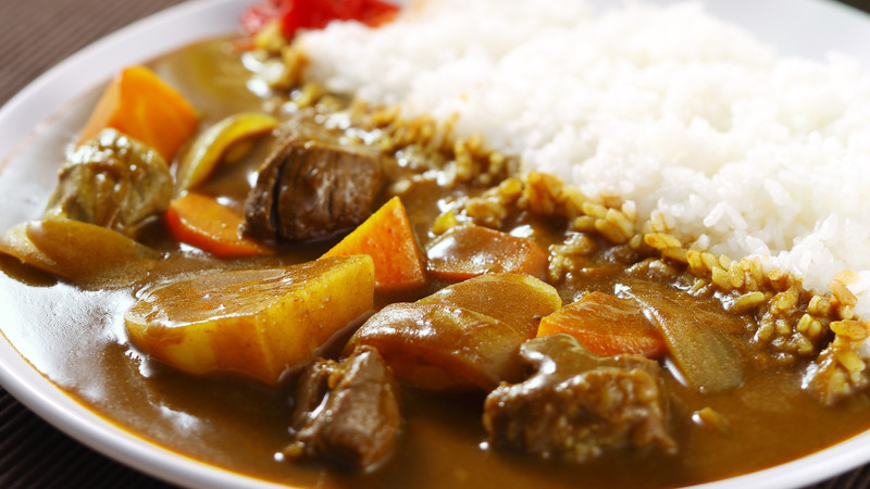 Viên nấu Cà ri Golden Curry 198g