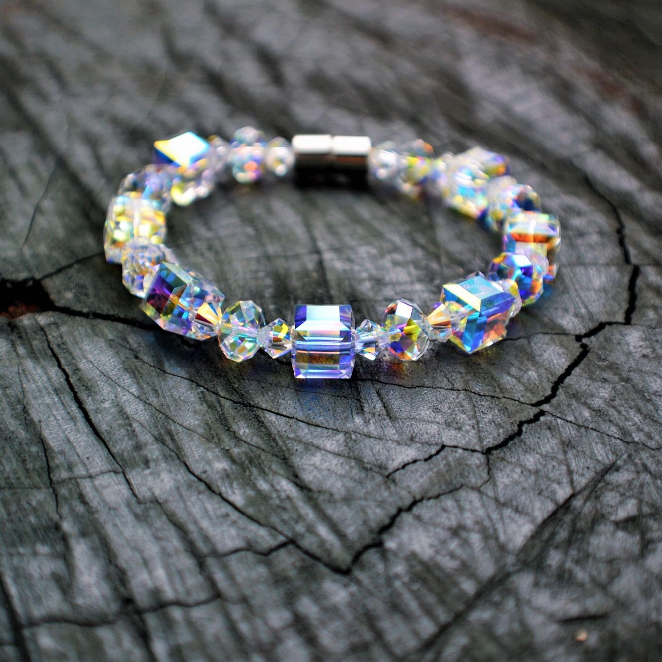 [HCM]Vòng tay nữ Pha lê Swarovski của Áo khối vuông