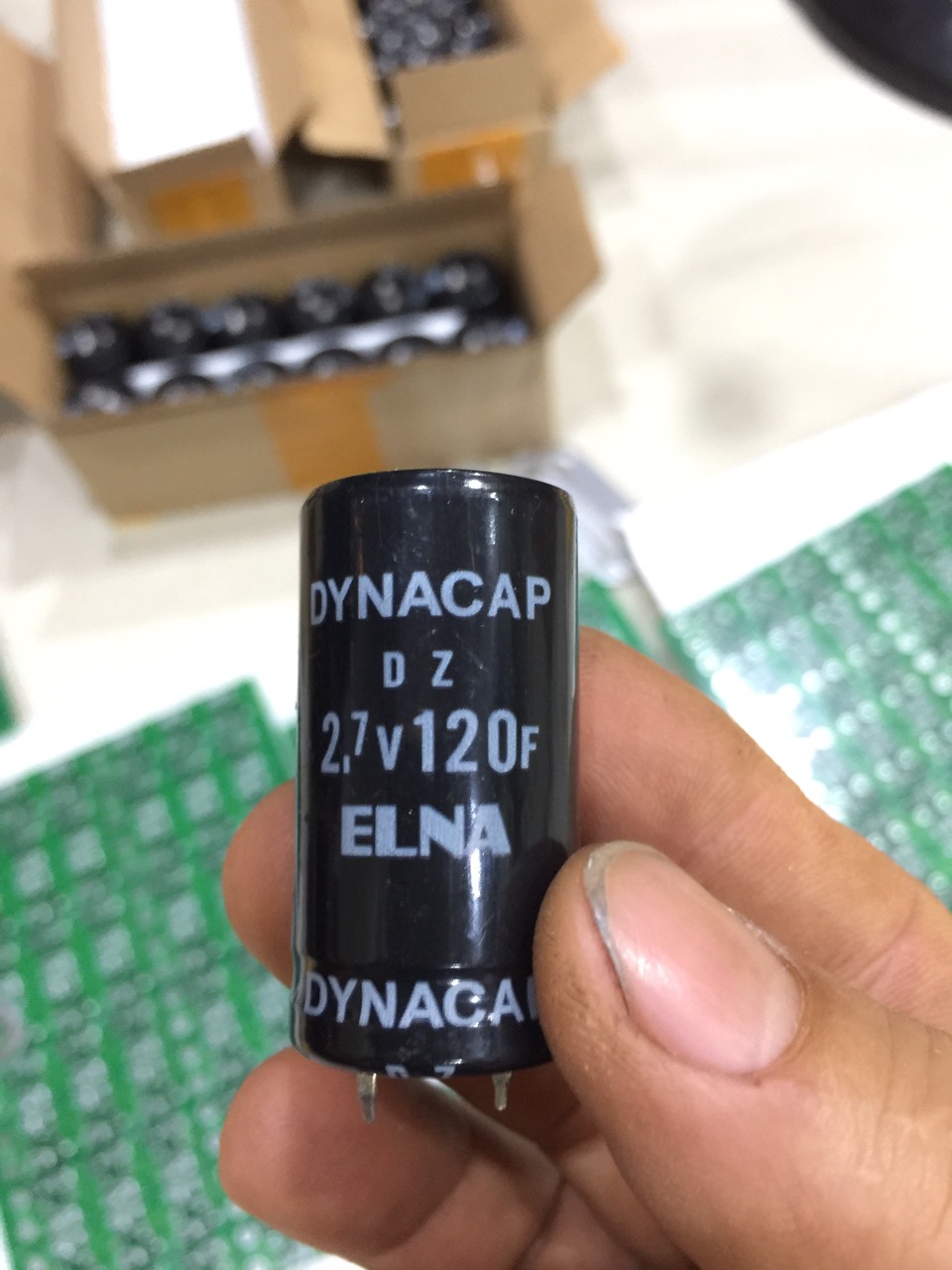Siêu tụ điện 2.7V 120F