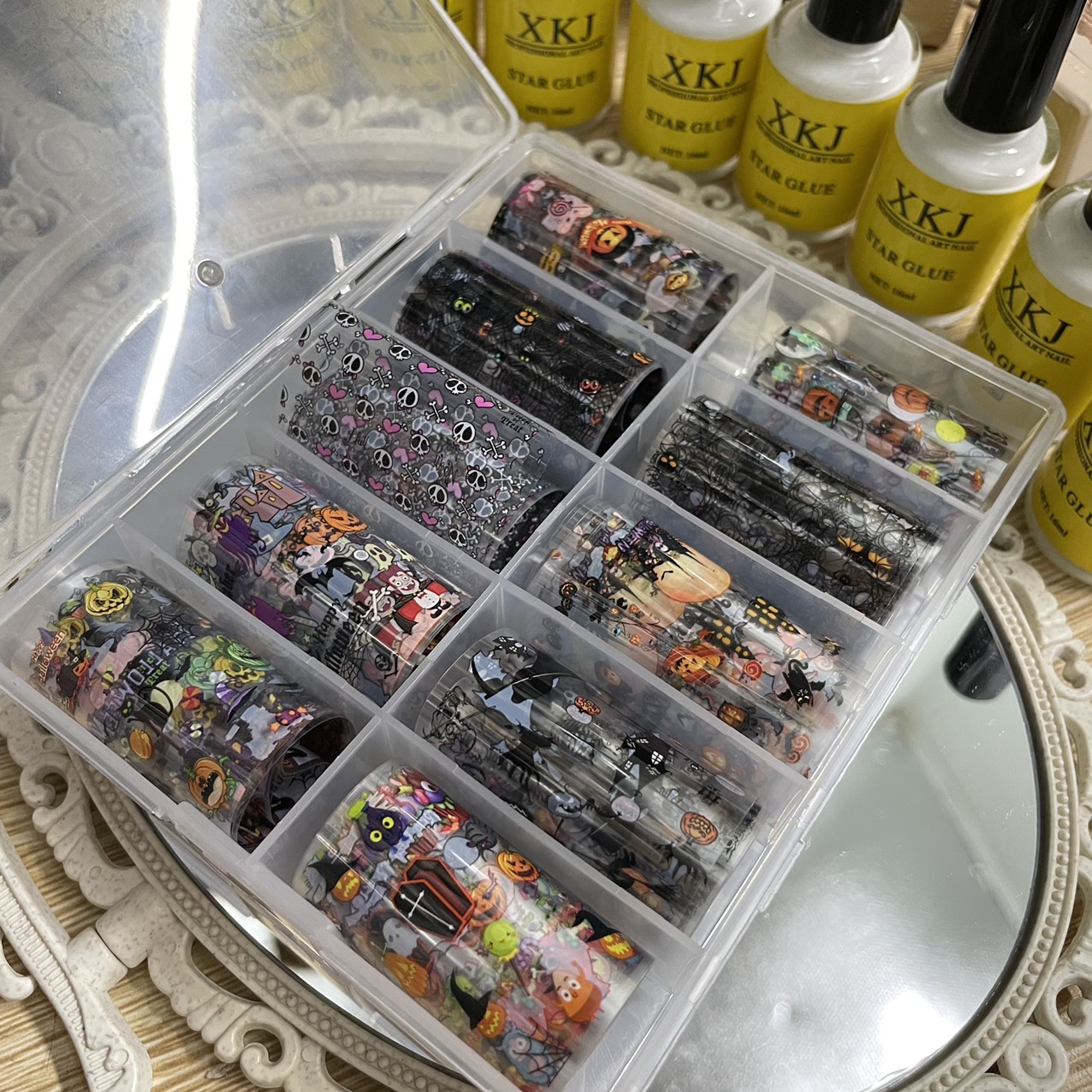 Foil trang trí móng tay siêu đẹp dành cho thợ nail