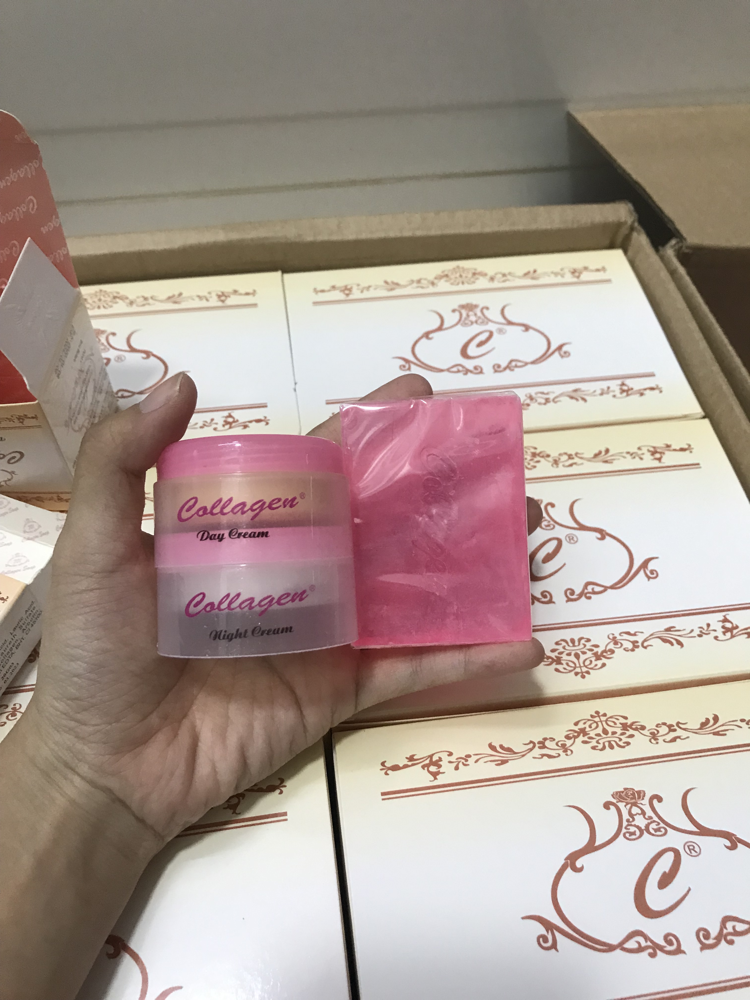 Bộ kem Collagen Plus Vit E 701