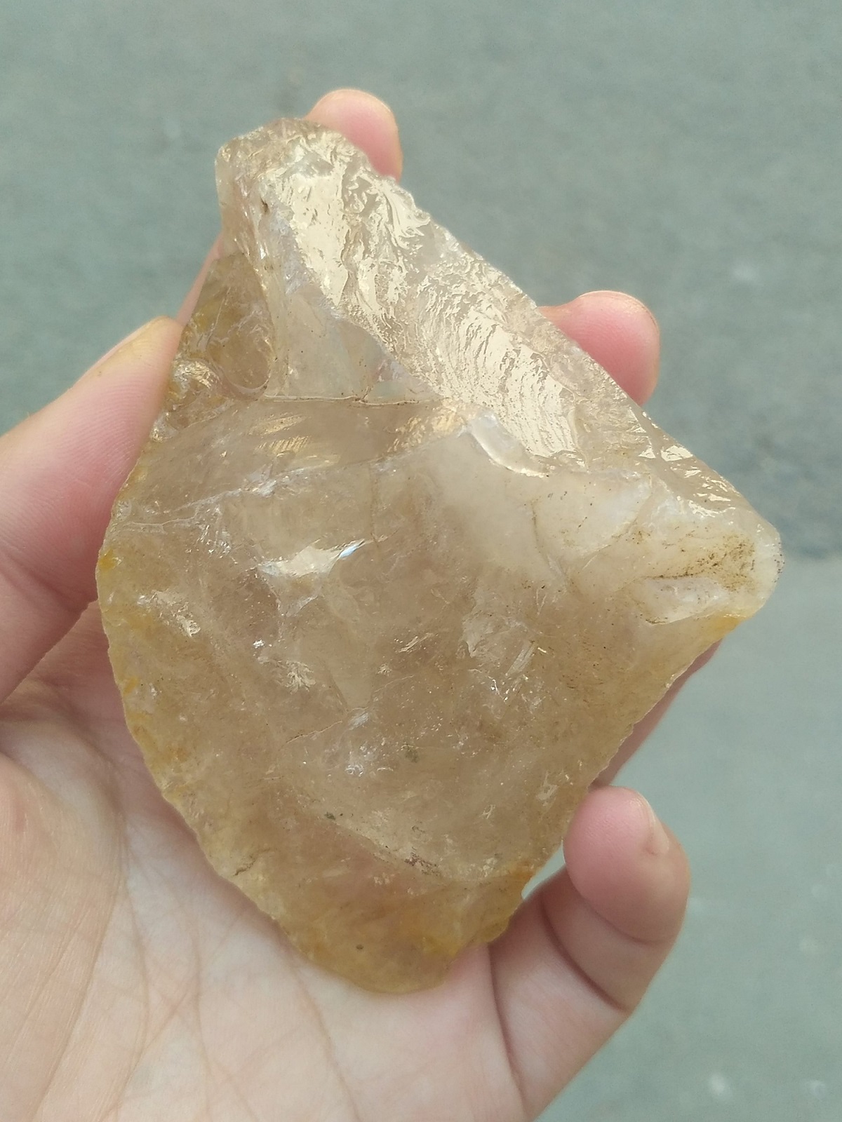 1000GR Đá Thô Thạch Anh Khói