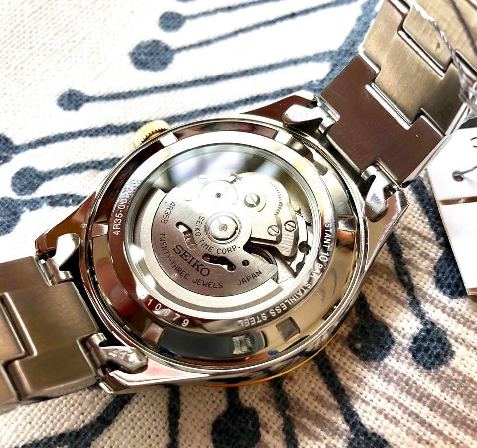 Đồng hồ Seiko SRP704K1