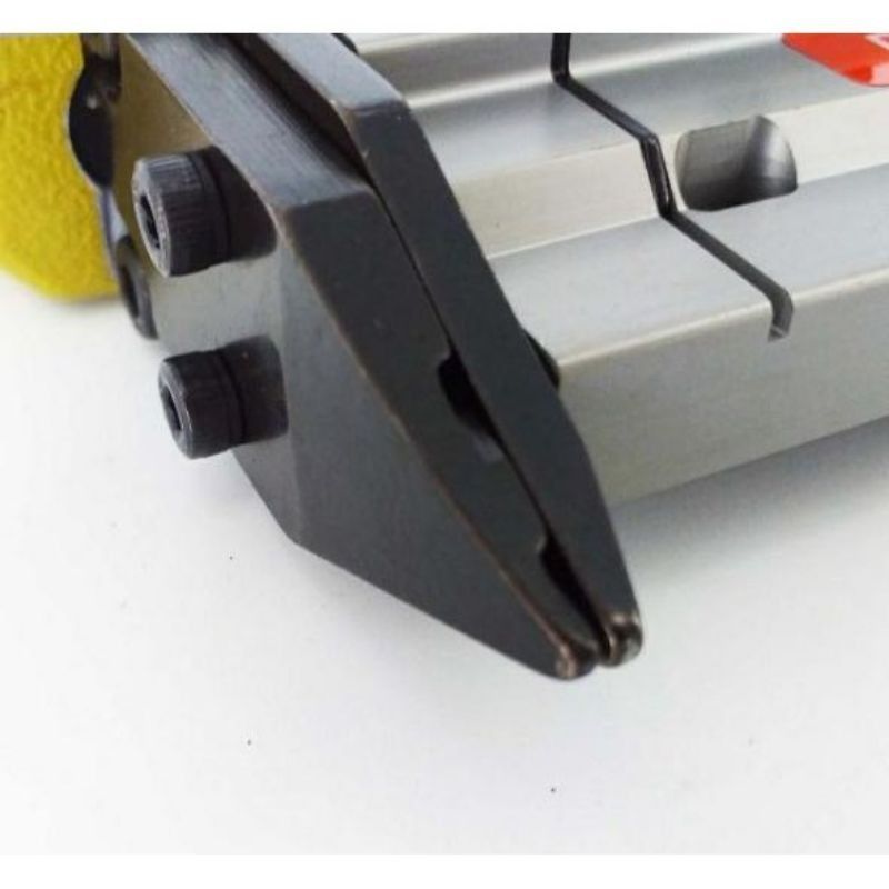 [HCM]Máy bắn đinh chỉ P630 Metie