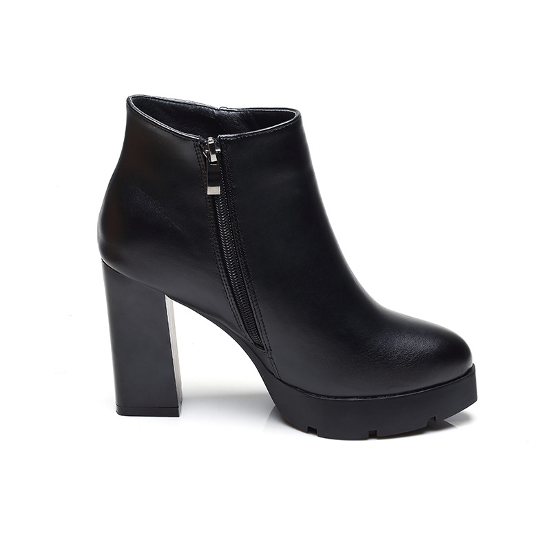 Boot trơn ĐƠN GIẢN gót vuông 10cm GBN07- có size 40