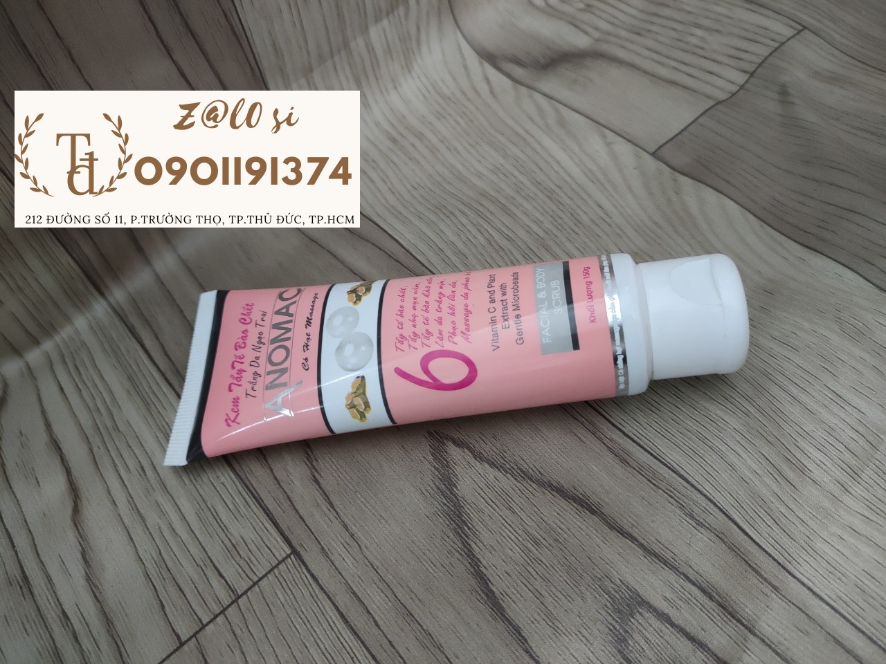 Kem tẩy tế bào chết Anomac 150g tuýp màu hồng