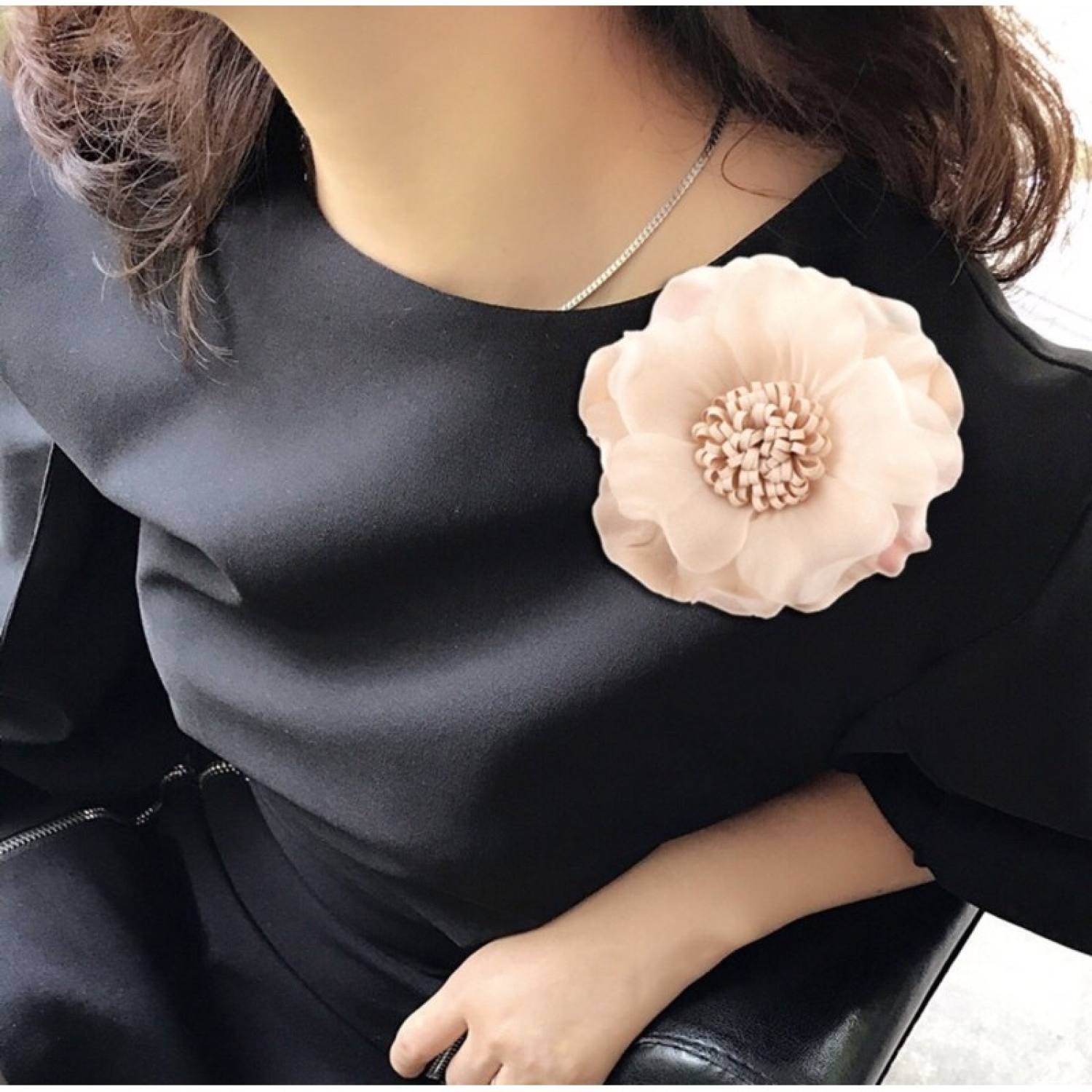 hoa cài áo(chất voan lụa cao cấp)