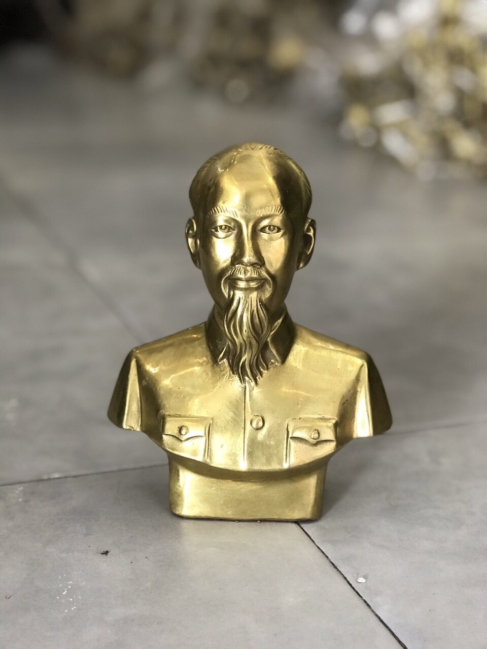 Tượng Bác Hồ bán thân bằng đồng cao 18cm