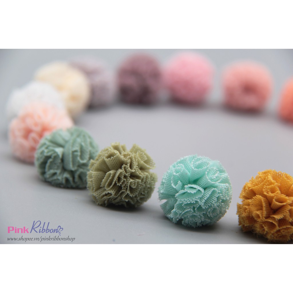 [SET 5 CÁI] Pompom các màu cỡ 2.5cm làm phụ liệu thời trang, may mặc