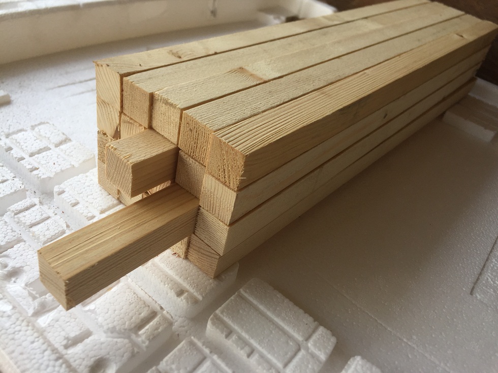 Gỗ thông vuông 2cm x dài 95cm - Combo 10 cây