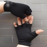 1 đôi găng tay chiến thuật hở ngón