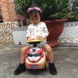 Áo len tim xinh xắn cho bé gái