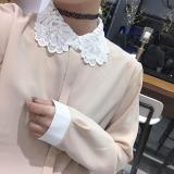 Áo sơ mi cổ ren hoa BERI
