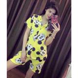 Bộ đồ mặc nhà lửng Mickey (vàng)