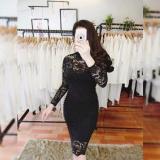 Đầm body tay dài đính cườm 2 bên