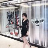 Đầm body tay dài ren tua rua 