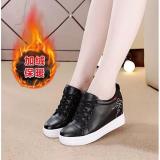 Giày bata nữ bắn tim dễ thương