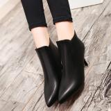 Giày boot nữ cổ ngắn sexy màu đen 5cm