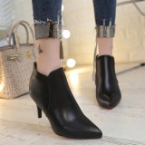Giày boot nữ cổ ngắn sexy màu đen 5cm