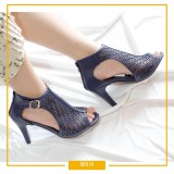 giày boot nữ cổ thấp có khóa kéo cao 7cm  - CG712 [MÀU ĐEN]